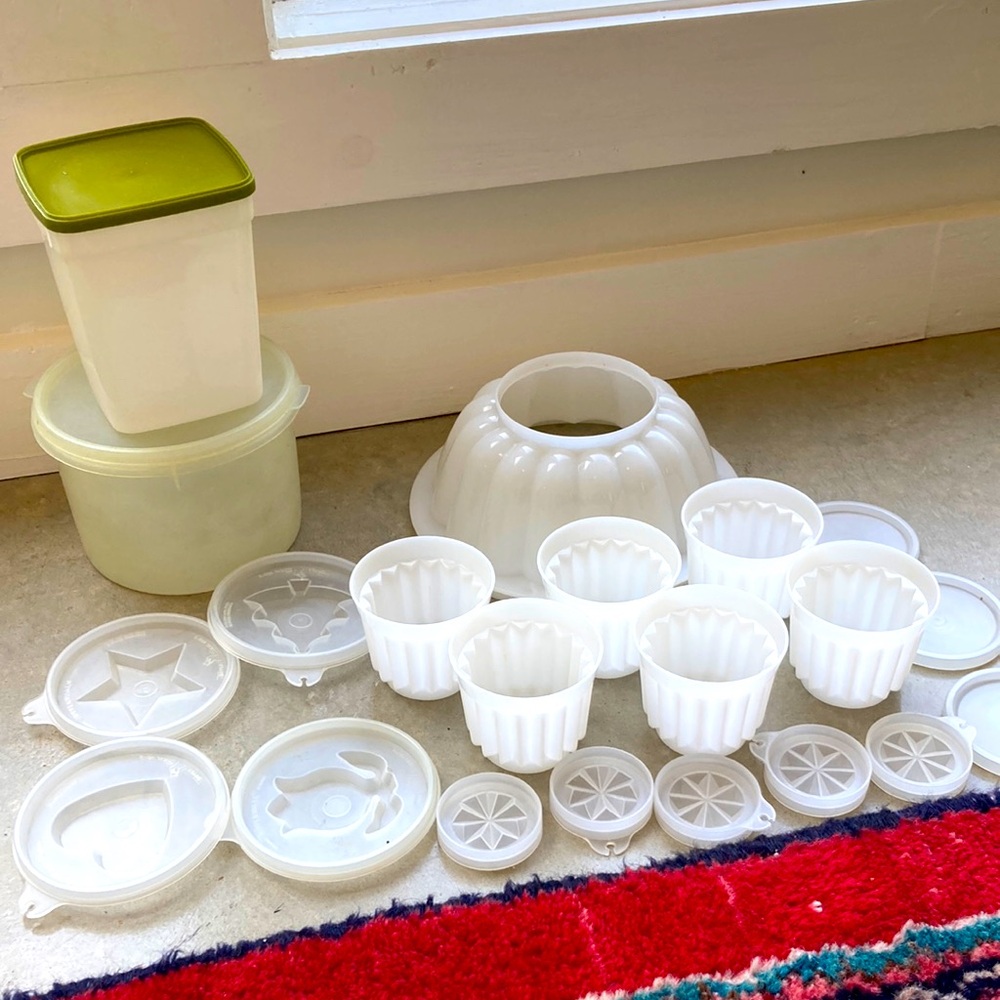 Large lot vintage Tupperware Kitchen Storage Set and molds